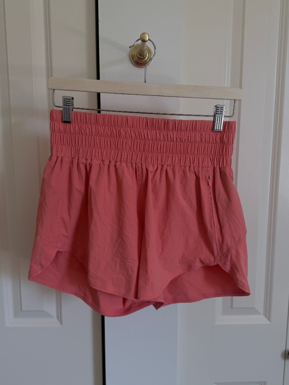 LIKE NEW Outdoor Voices Hudson Shorts - M, Coral